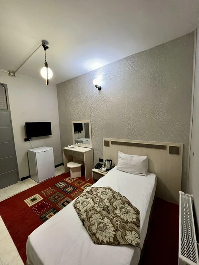 Aysan Hotel