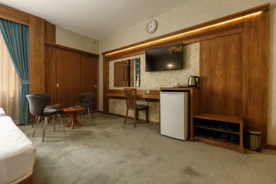Liana Hotel