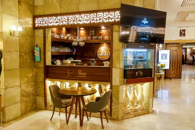 Parsian Ali-Qapu Hotel