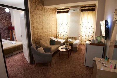 Farid Hotel