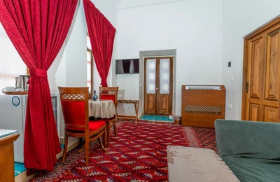 Mandegar House