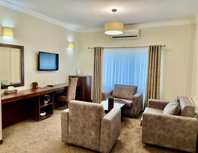 Yazd Tourist Hotel