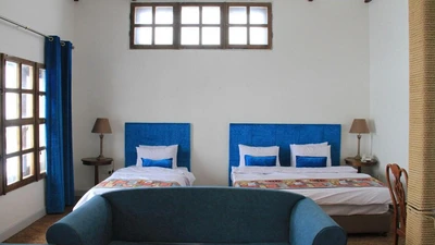 Parsian Tochal Hotel