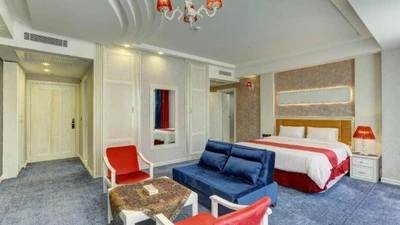 Arghavan Hotel