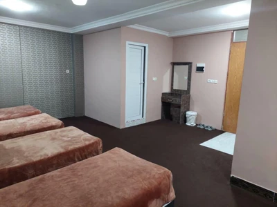 Qeshm Kavan Hotel