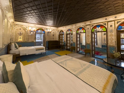 Shahsavaaraan Boutique Hotel