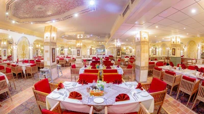 Setareh Hotel