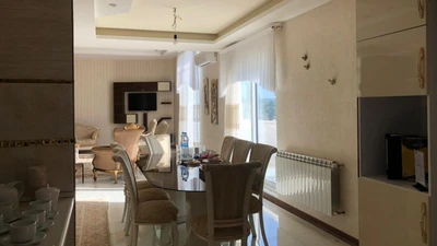 Aseman Shahr Hotel