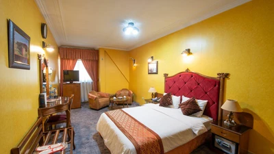 Persepolis Hotel