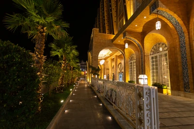 Chaharbagh Hotel