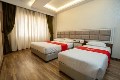 Aramis Hotel