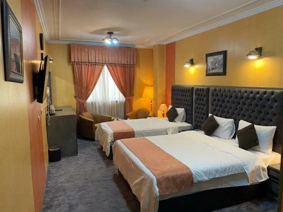 Persepolis Hotel