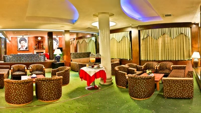 Laleh Hotel