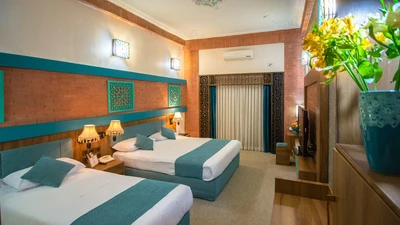 Parsian Buali Hotel