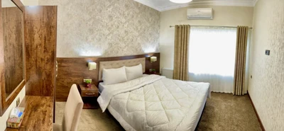 Yazd Tourist Hotel