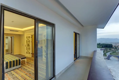 Yasuj Parsian Hotel
