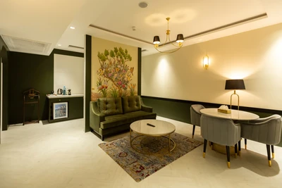 Chaharbagh Hotel