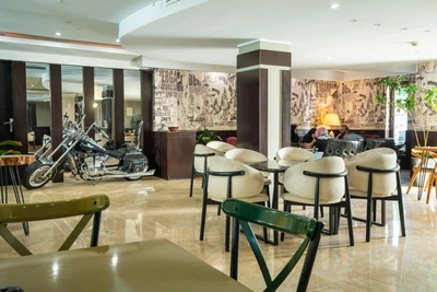 Parsian Evin Hotel