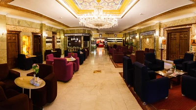 Parsian Ali-Qapu Hotel