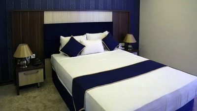 Parsian Hotel