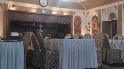 Royaye Ghadim Hotel