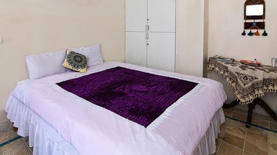 Malek Hotel
