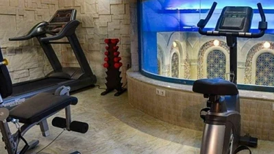 Karim Khan Hotel