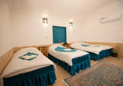 Baba Afzal Hotel