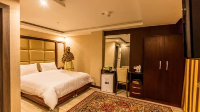 Arta Hotel