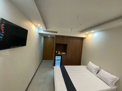 Avat Hotel