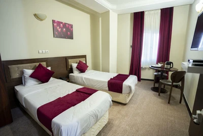 Kimia 4 Hotel