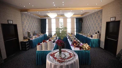 Parsia Grand Hotel