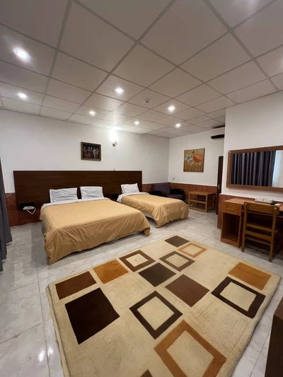 Fanoos Hotel Kish