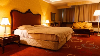 Shiraz Grand Hotel