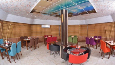 Park Saadi Hotel