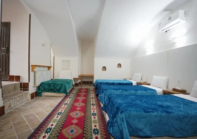 Rose Traditional Hotel