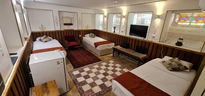 Hotel Tavousiyeh