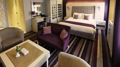 Howeyzeh Hotel