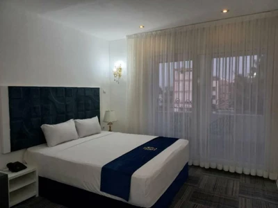 Alvand Hotel