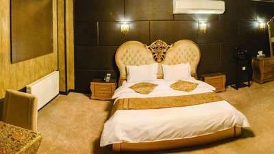 Dariush Hotel