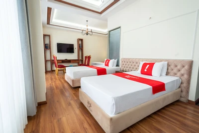 Royal Palace Hotel