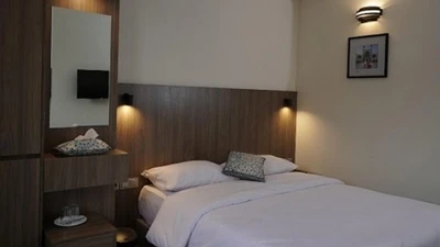 Karbat Hotel