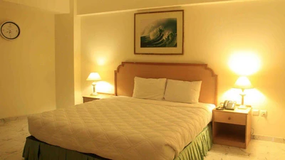 Hormoz Hotel