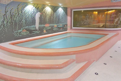 Ferdowsi Grand Hotel