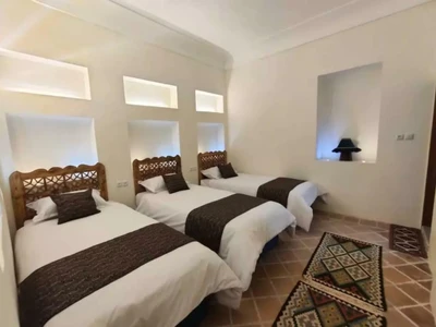 Arghavan Traditional  Hotel