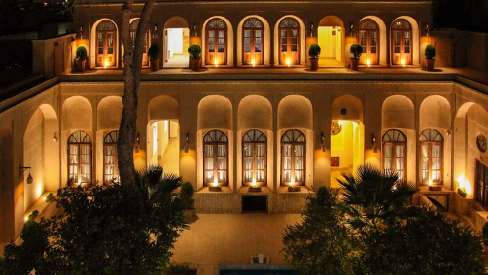 Hooman Boutique Hotel