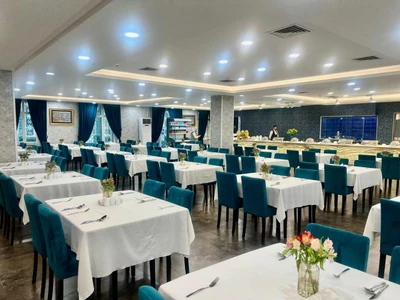 Qasr-Al-Ziafat Hotel