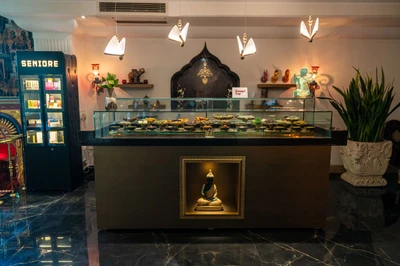Taj Mahal Hotel