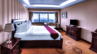 Shiraz Grand Hotel