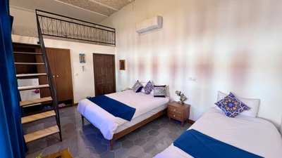 Sadiq Traditional Hotel